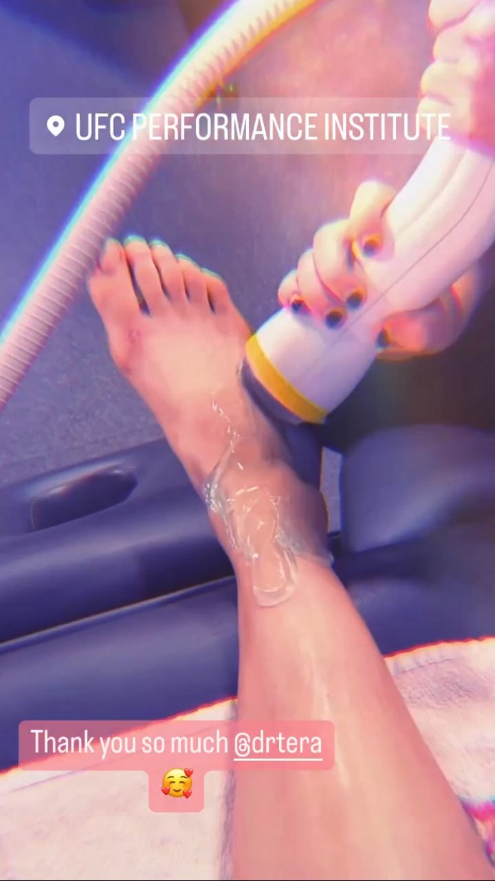 Alexa Grasso Feet